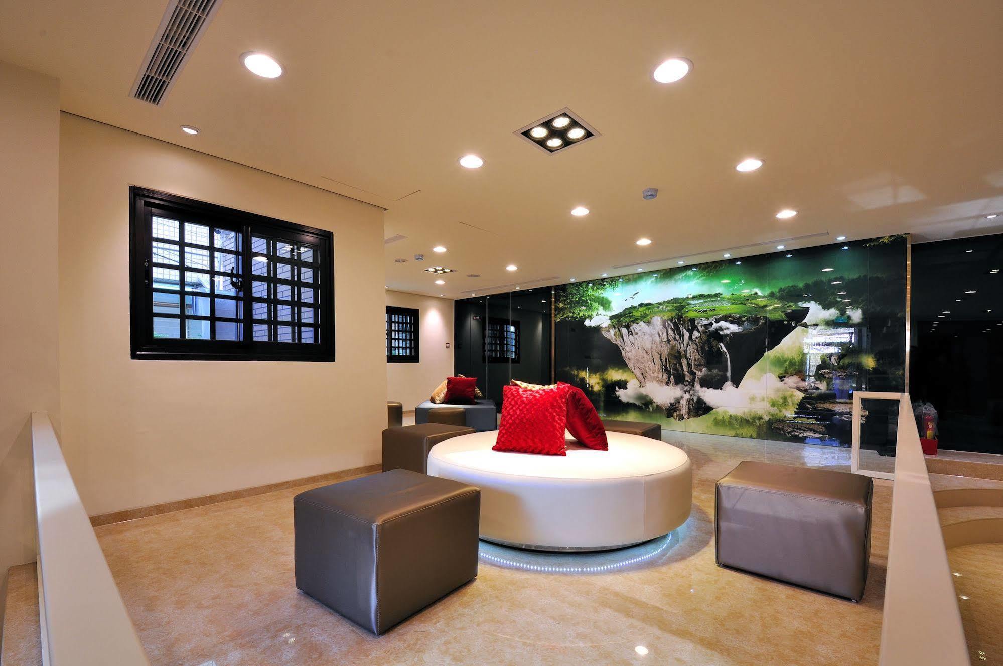 Audi Garden Business Hotel Taoyuan Exterior foto
